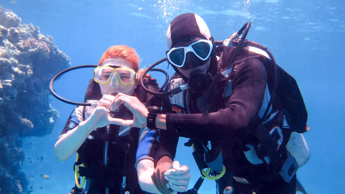 Divers underwater managing client data